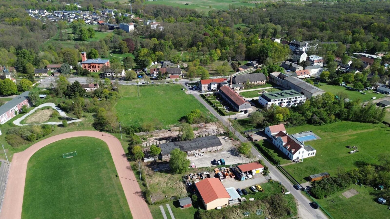 Spenden- und Darlehenszusagen für den Neubau von Leuchtturm